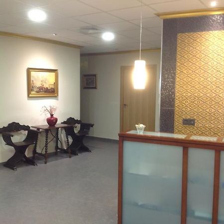 Hostal Bisbal Only Adults No Ac 발렌시아 외부 사진