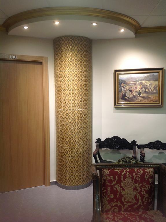 Hostal Bisbal Only Adults No Ac 발렌시아 외부 사진